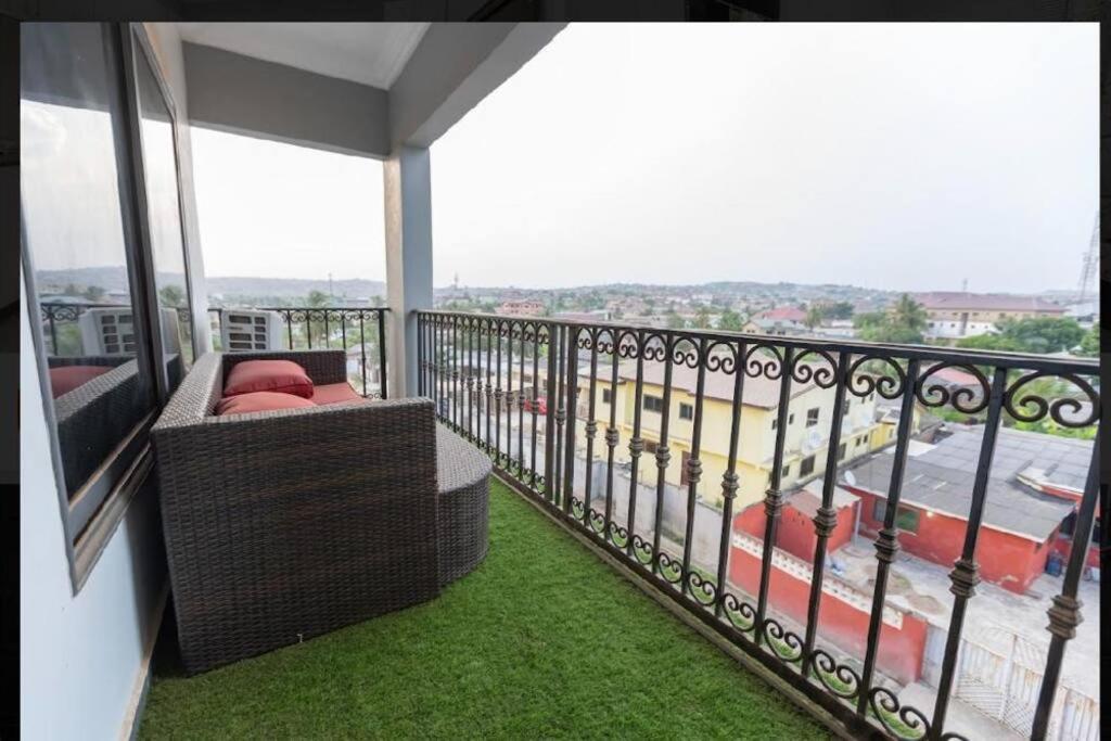 Cozy Penthouse ,Accra Ghana Owuraman Exterior photo